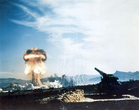 755px-Nuclear_artillery_test_Grable_Event_-_Part_of_Operation_Upshot-Knothole.jpg