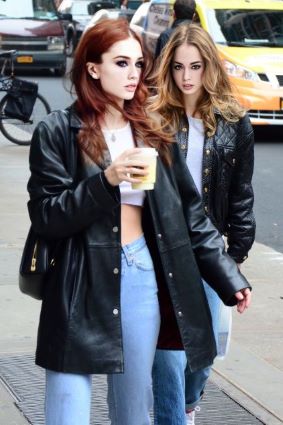 Evie & Debbie in NYC -22.jpg