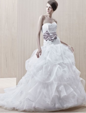 tulle-sweetheart-strapless-neckline-ball-gown-wedding-dress-with-luxurious-applique-accents.jpg